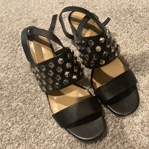 Michael Kors elegant heels! Size 8. Excellent condition.